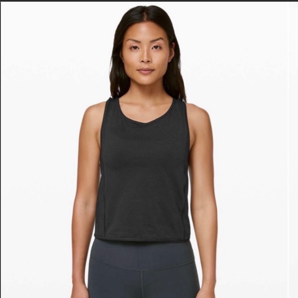 Lululemon tieback tank size 6